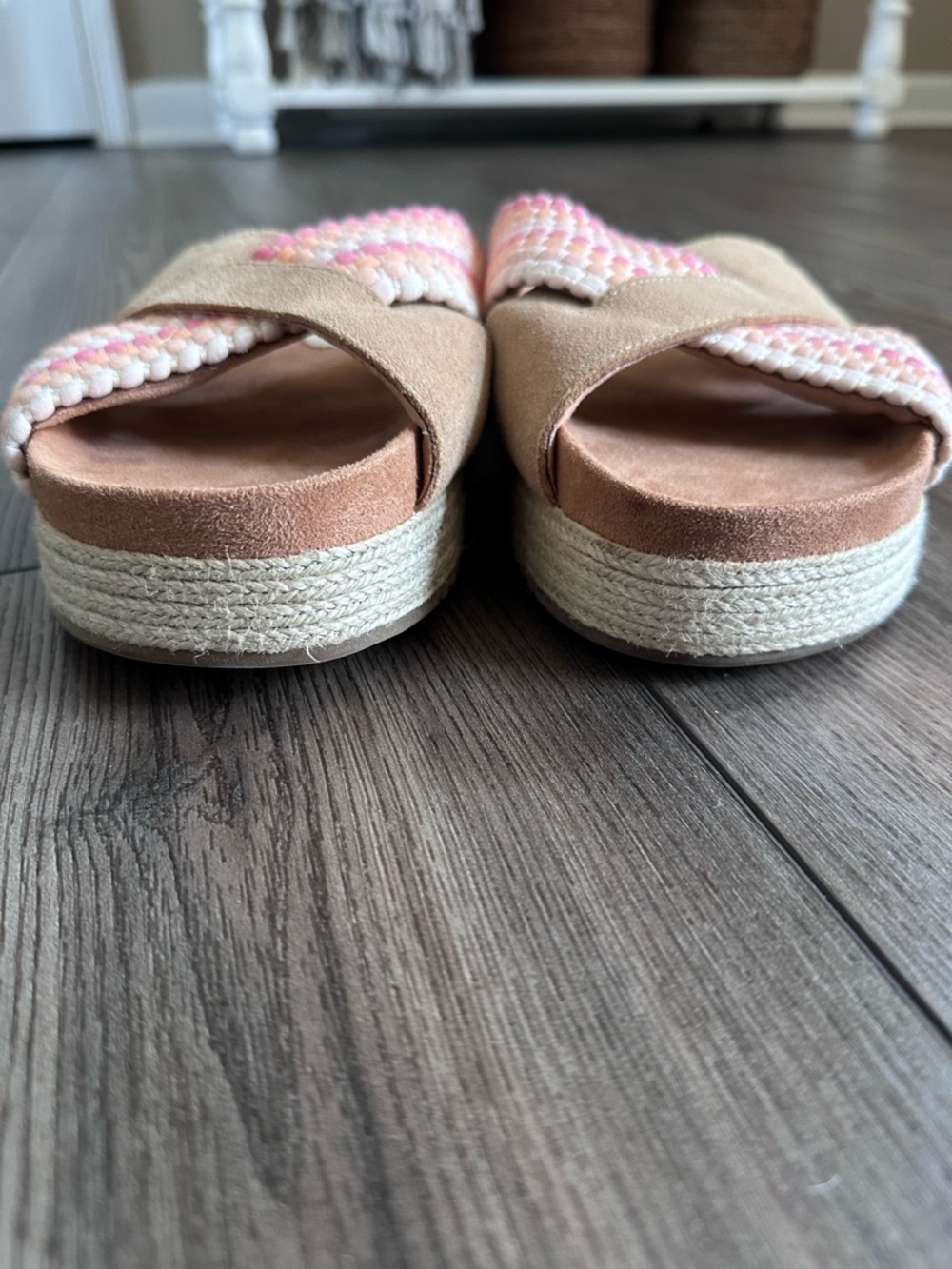 TOMS Woven Slide Sandals Women’s 9 Tan Pink Striped Comfort Slip On EUC - Picture 6 of 11
